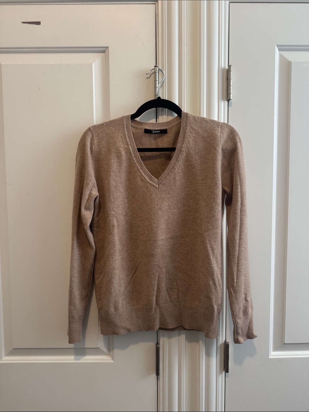 Quince Women's V-Neck Sweater - Taupe